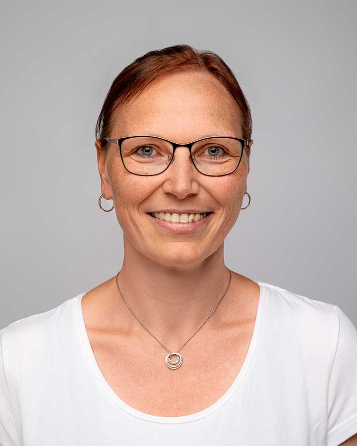 Constanze Baluch, Buchhaltung